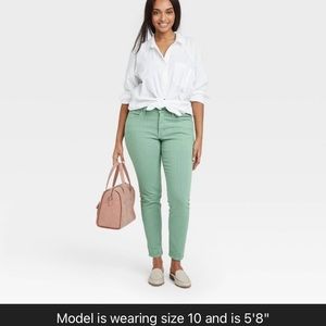 Mid-rise skinny stretch ankle jeans